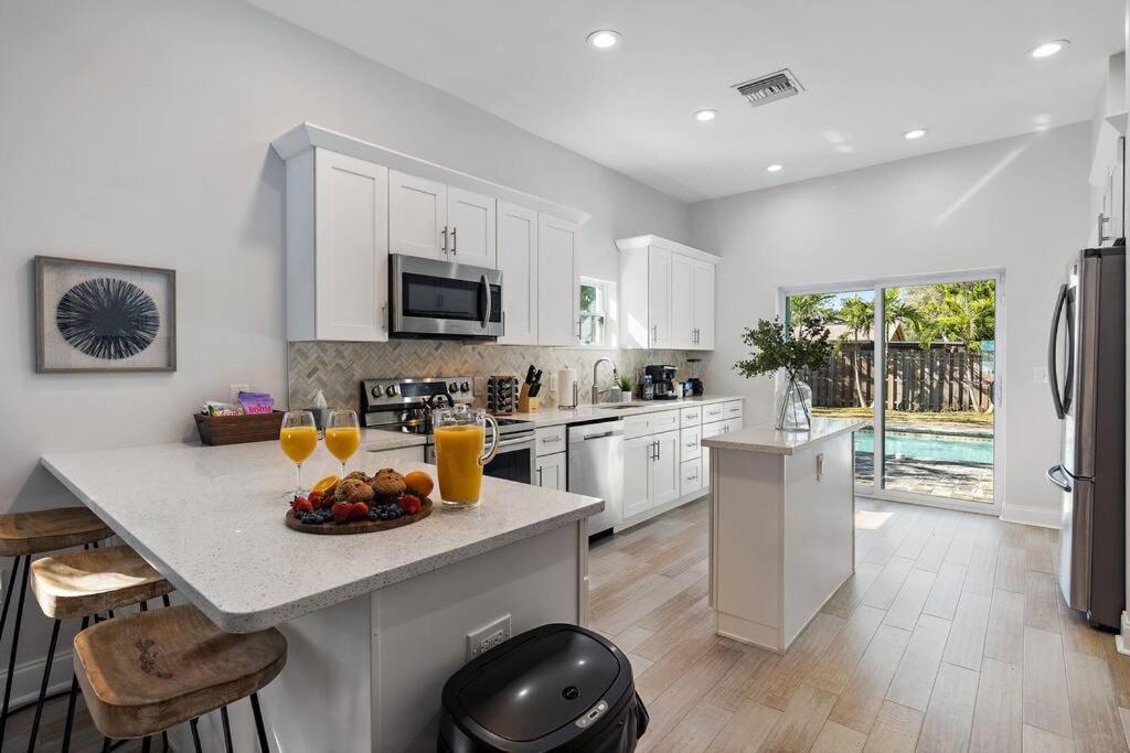 Florida Getaway With Backyard Pool Oasis Villa Sarasota Exterior photo